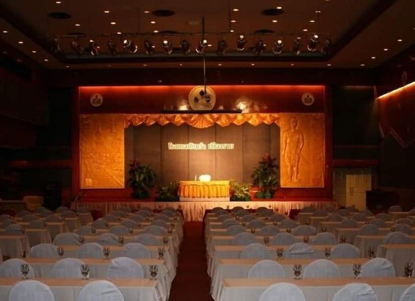Ruang konferensi Foto