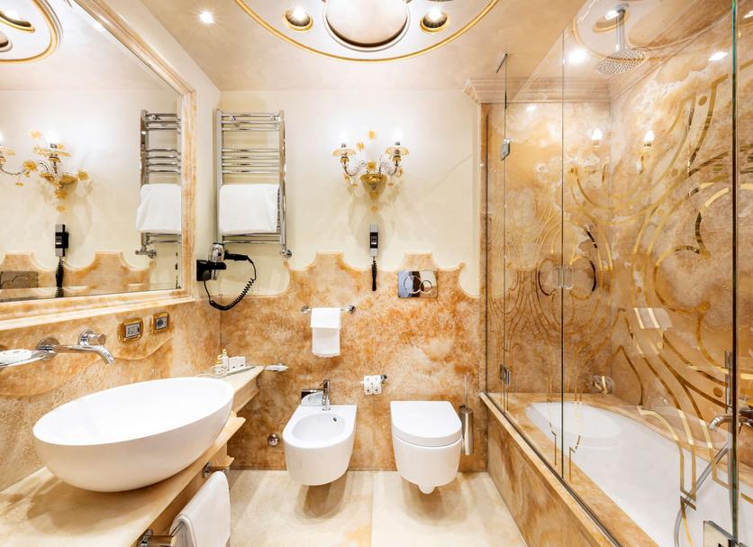 Kamar Mandi Foto