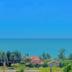 Pemandangan luar