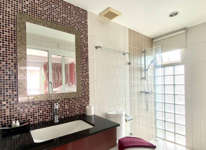 Kamar Mandi Foto