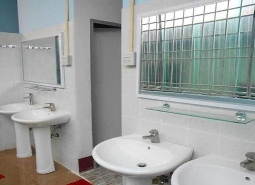 Kamar Mandi Foto