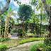 Pemandangan luar