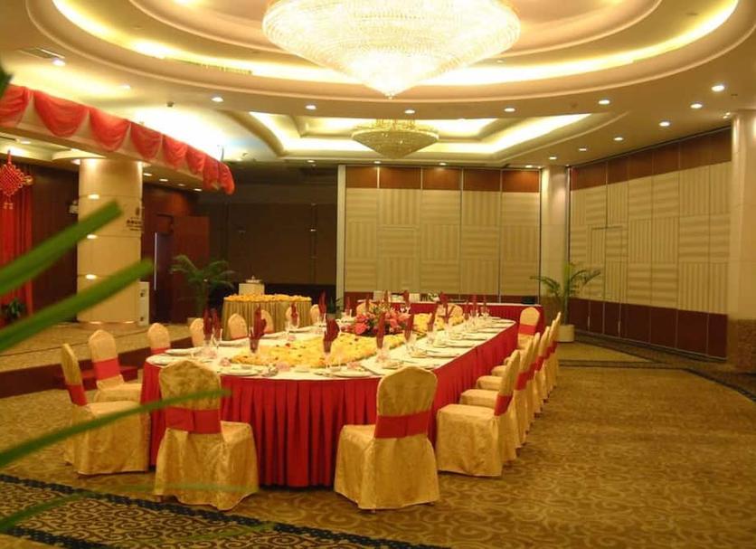 Ruang konferensi Foto