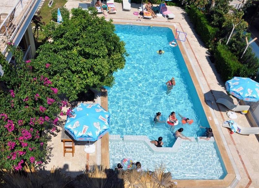 Kolam Foto