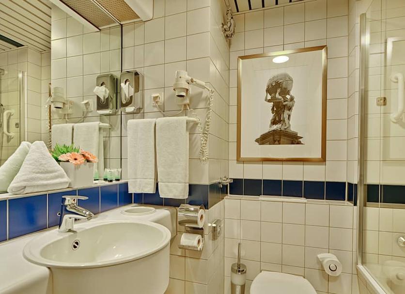 Kamar Mandi Foto