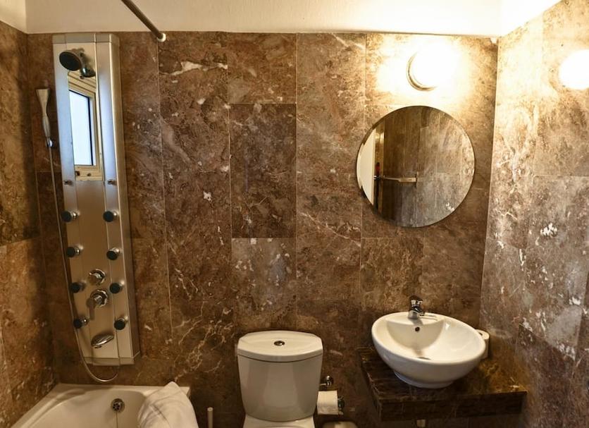 Kamar Mandi Foto