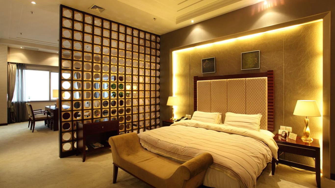 Zhengzhou Weilai Conifer Hotel