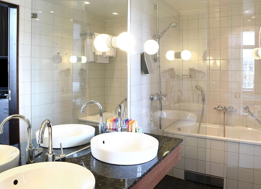 Kamar Mandi Foto