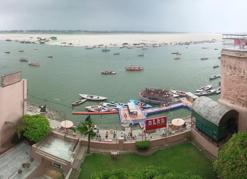 Pemandangan luar Foto