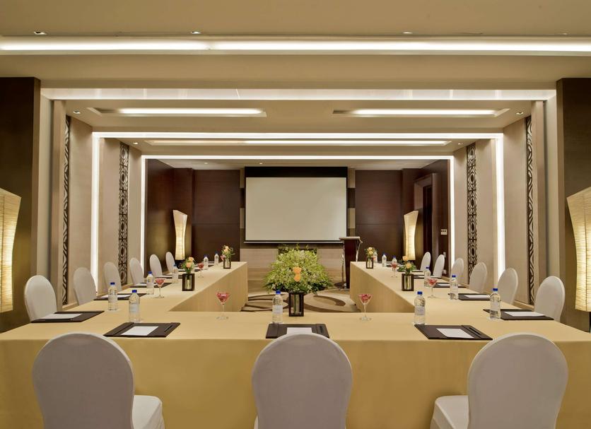 Ruang konferensi Foto