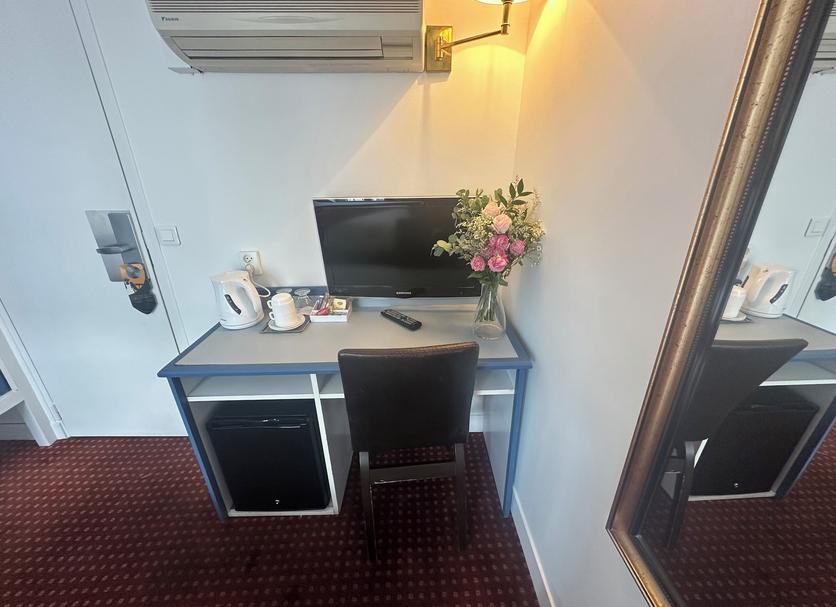 Prasarana kamar Foto