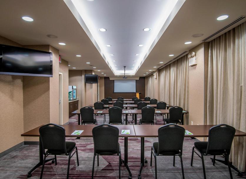 Ruang konferensi Foto