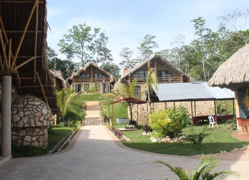 Pemandangan luar Foto