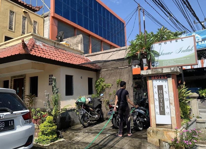 Pemandangan luar Foto