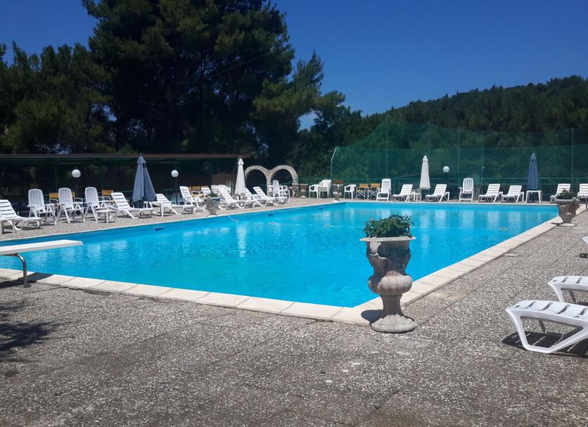 Kolam Foto