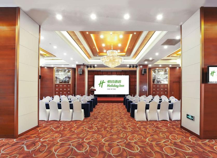 Ruang konferensi Foto