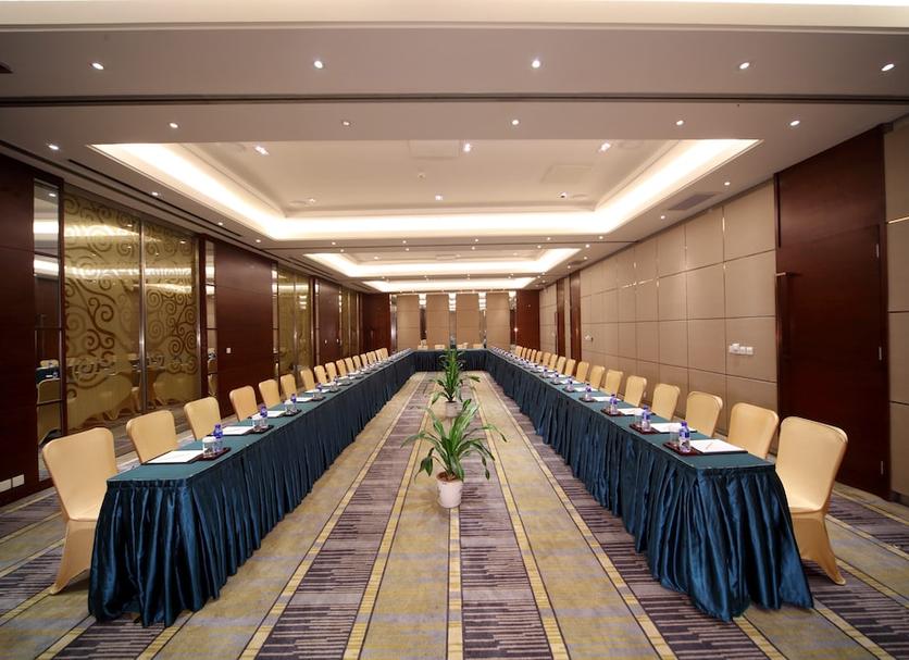Ruang konferensi Foto