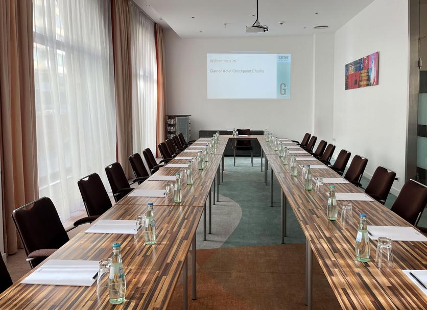 Ruang konferensi Foto