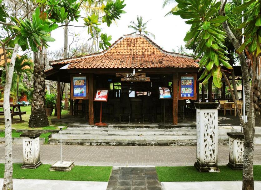Pemandangan luar Foto