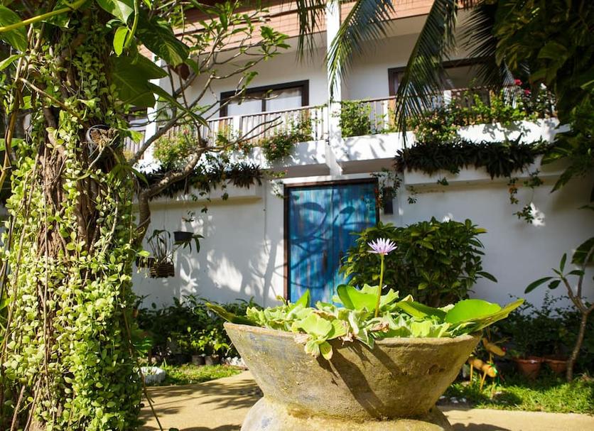 Pemandangan luar Foto