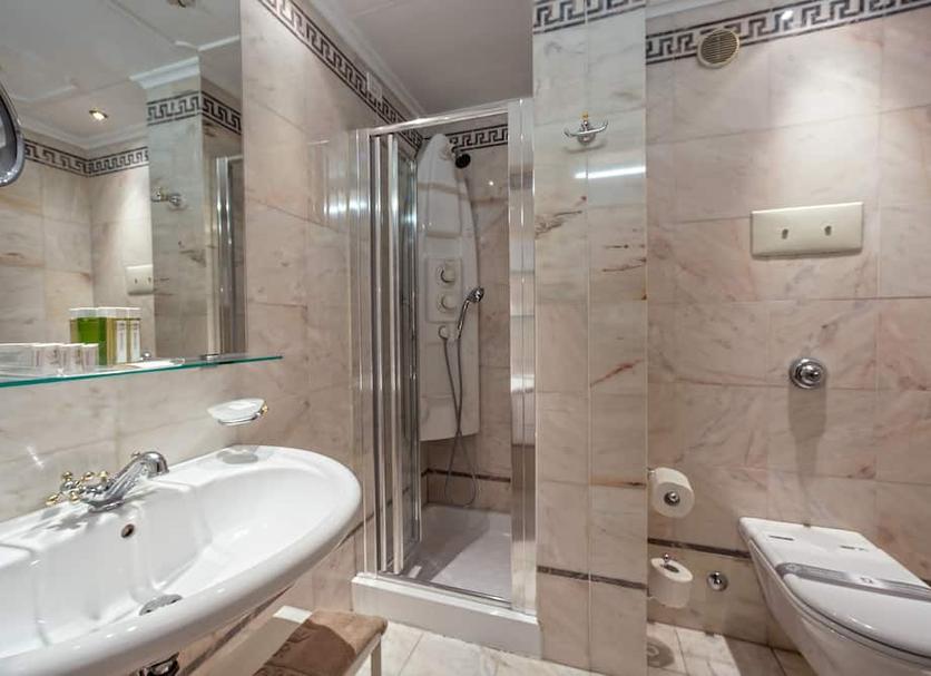 Kamar Mandi Foto