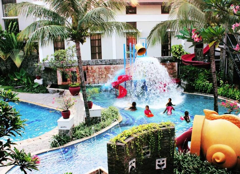 Kolam Foto