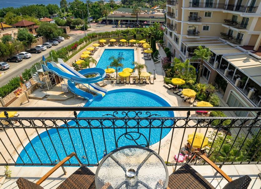 Kolam Foto