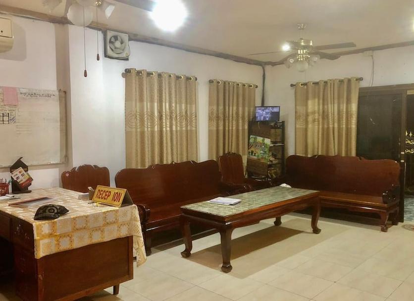Ruang tamu Foto