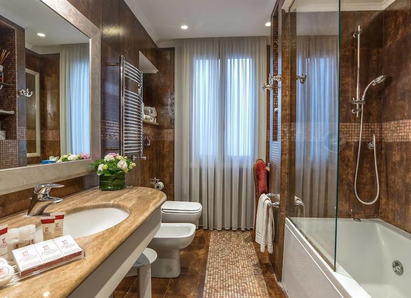 Kamar Mandi Foto
