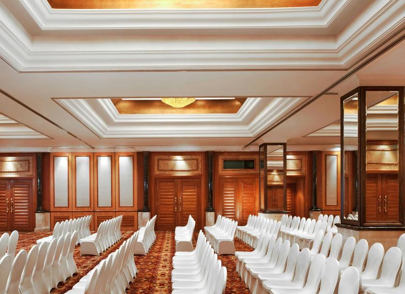 Ruang konferensi Foto