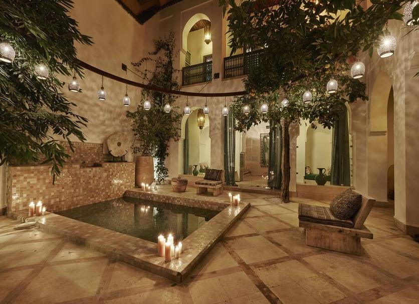 Kolam Foto