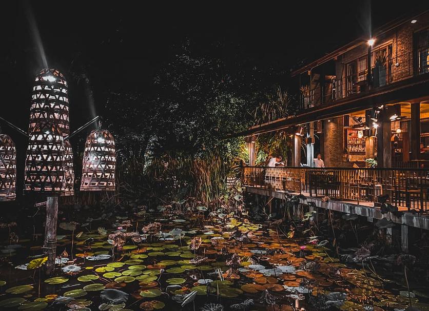 Pemandangan luar Foto