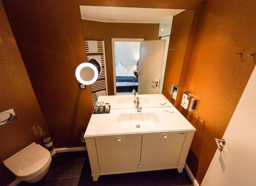 Kamar Mandi Foto