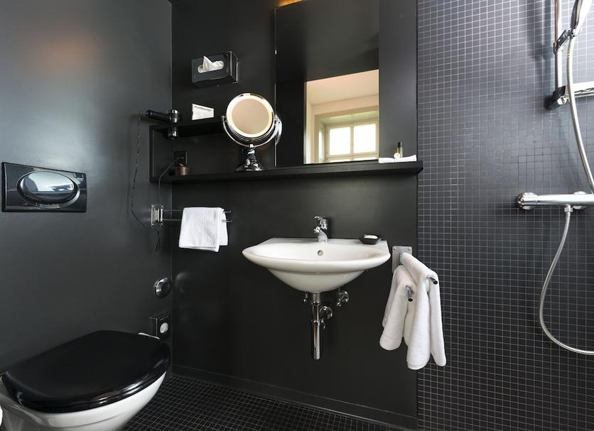 Kamar Mandi Foto