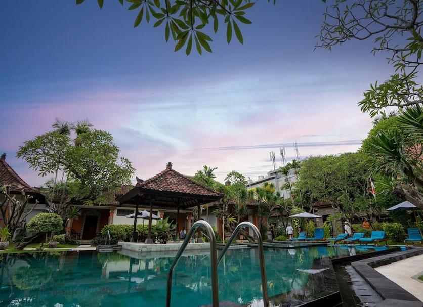 Kolam Foto