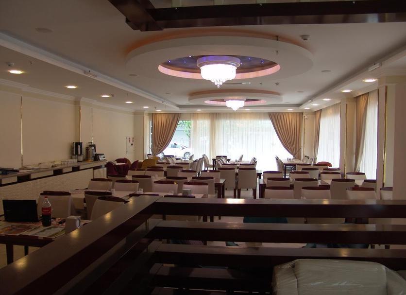 Ruang konferensi Foto