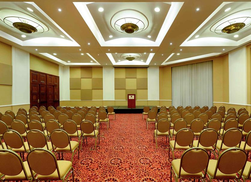 Ruang konferensi Foto