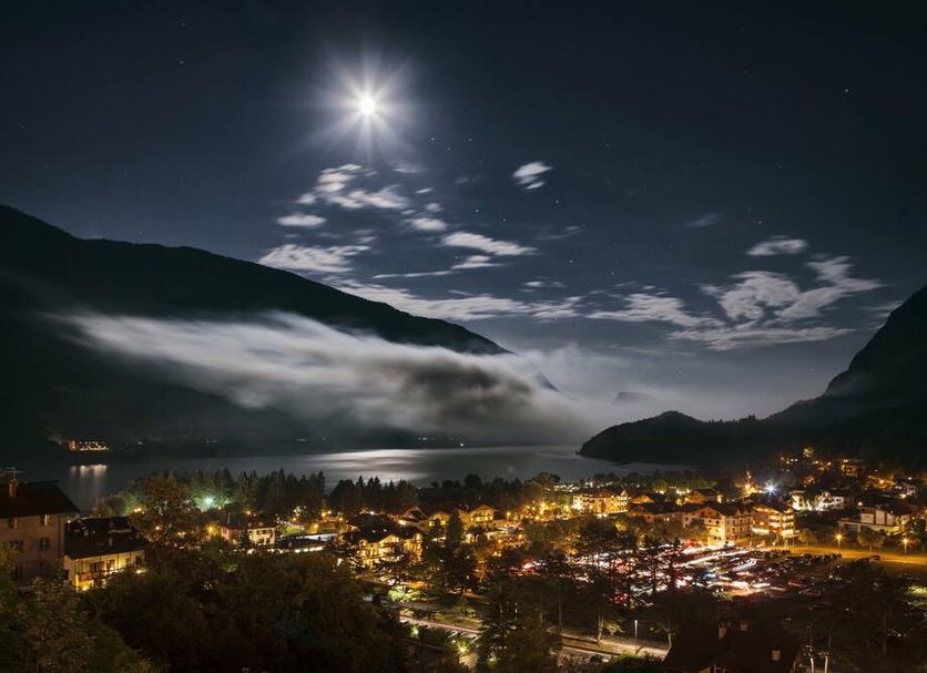 Pemandangan luar Foto