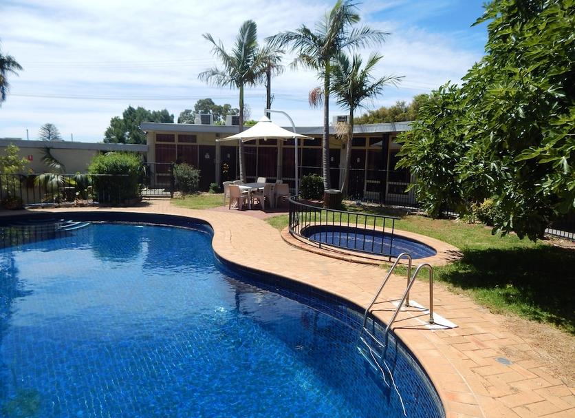 Kolam Foto