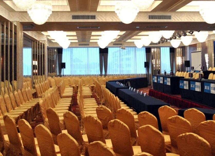 Ruang konferensi Foto