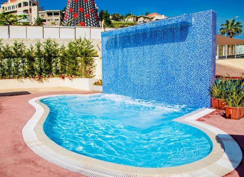 Kolam Foto