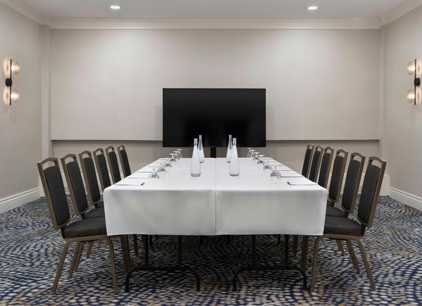 Ruang konferensi Foto