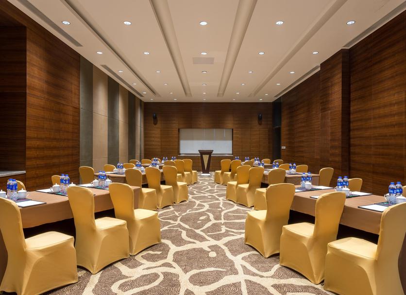 Ruang konferensi Foto