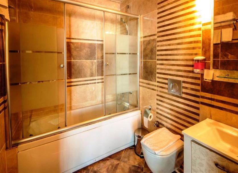 Kamar Mandi Foto