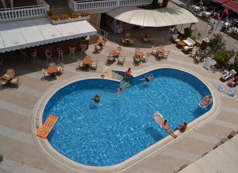 Kolam Foto