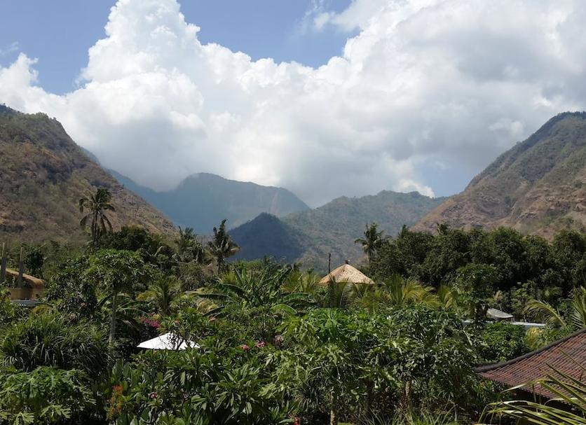 Pemandangan luar Foto