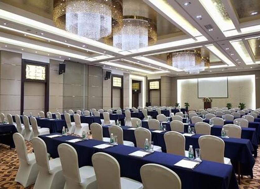 Ruang konferensi Foto