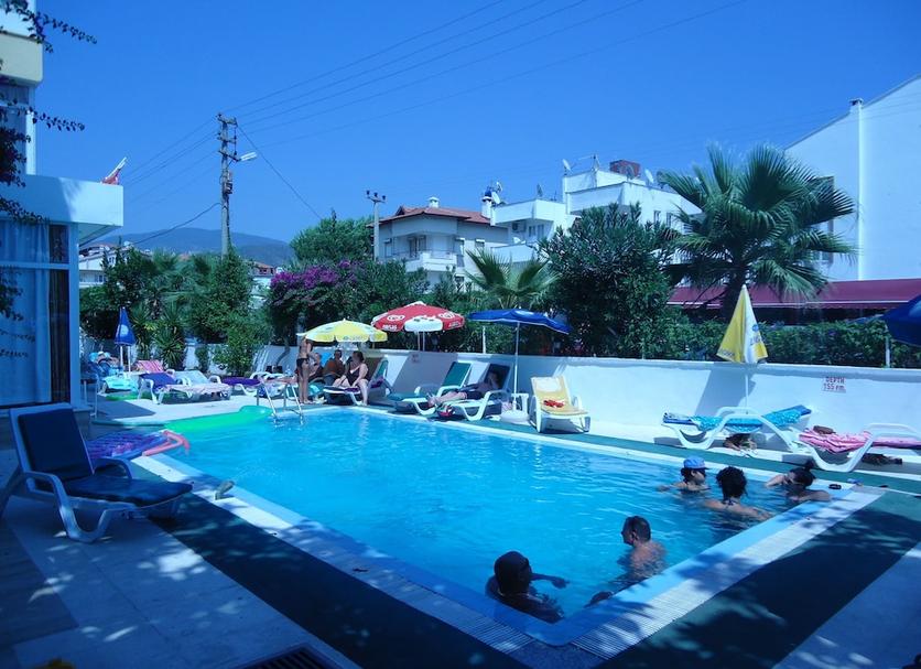 Kolam Foto