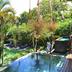 Pemandangan luar