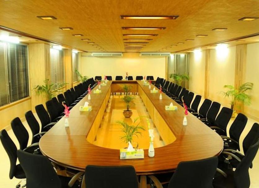 Ruang konferensi Foto